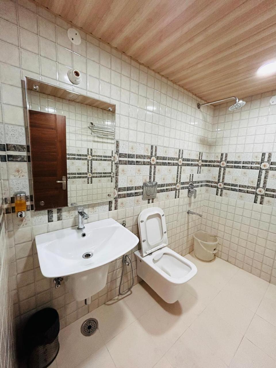 Yog Maya Regency B&B Shimla Luaran gambar