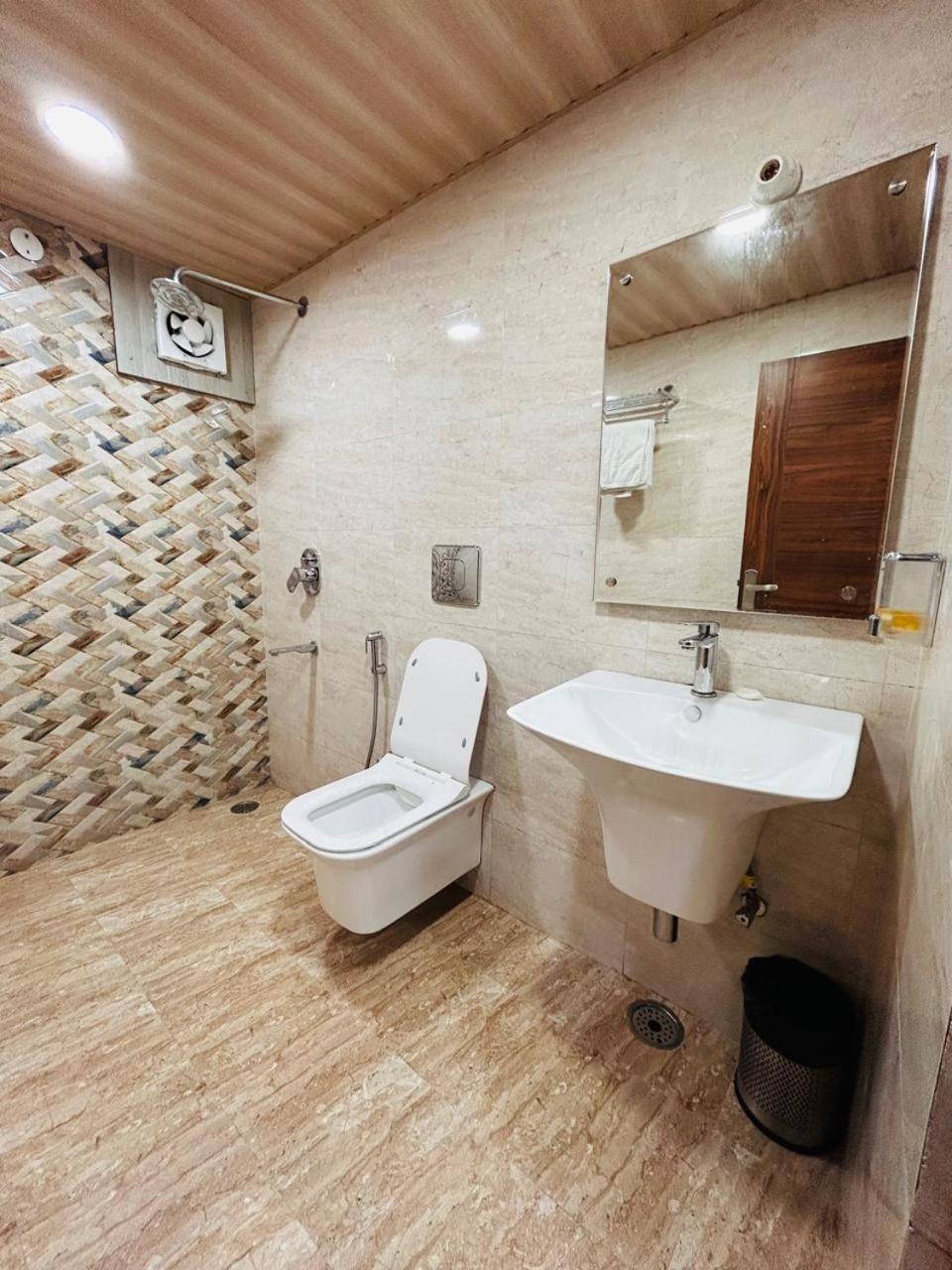 Yog Maya Regency B&B Shimla Luaran gambar
